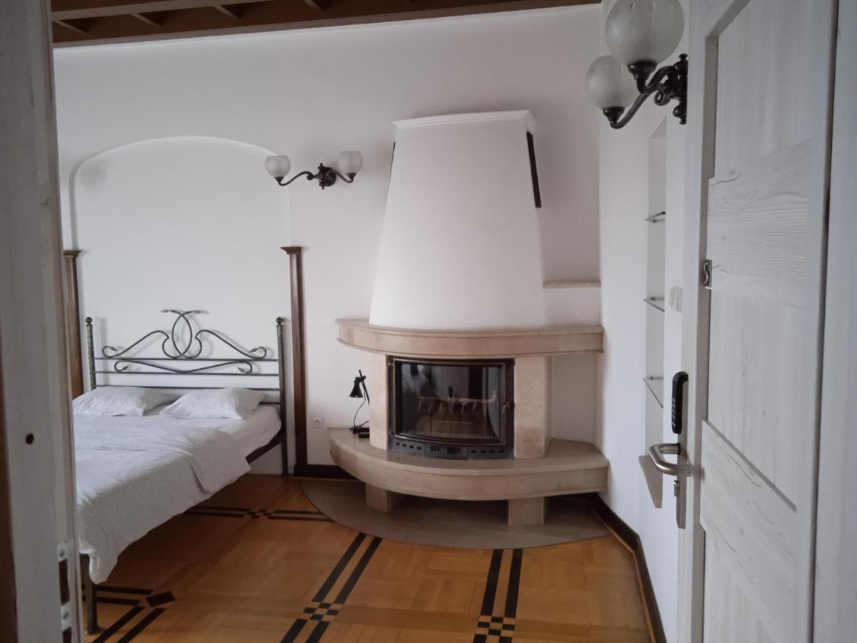 Green Wood Apartament Stara Ochota وارسو المظهر الخارجي الصورة