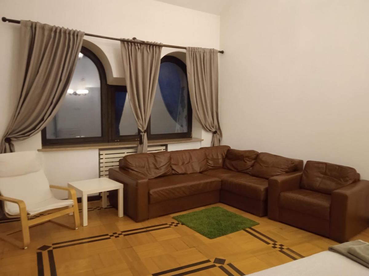 Green Wood Apartament Stara Ochota وارسو المظهر الخارجي الصورة